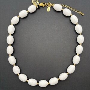 Vintage Joan Rivers White Lucite Choker Necklace Oval Beaded Japan 17" Classic